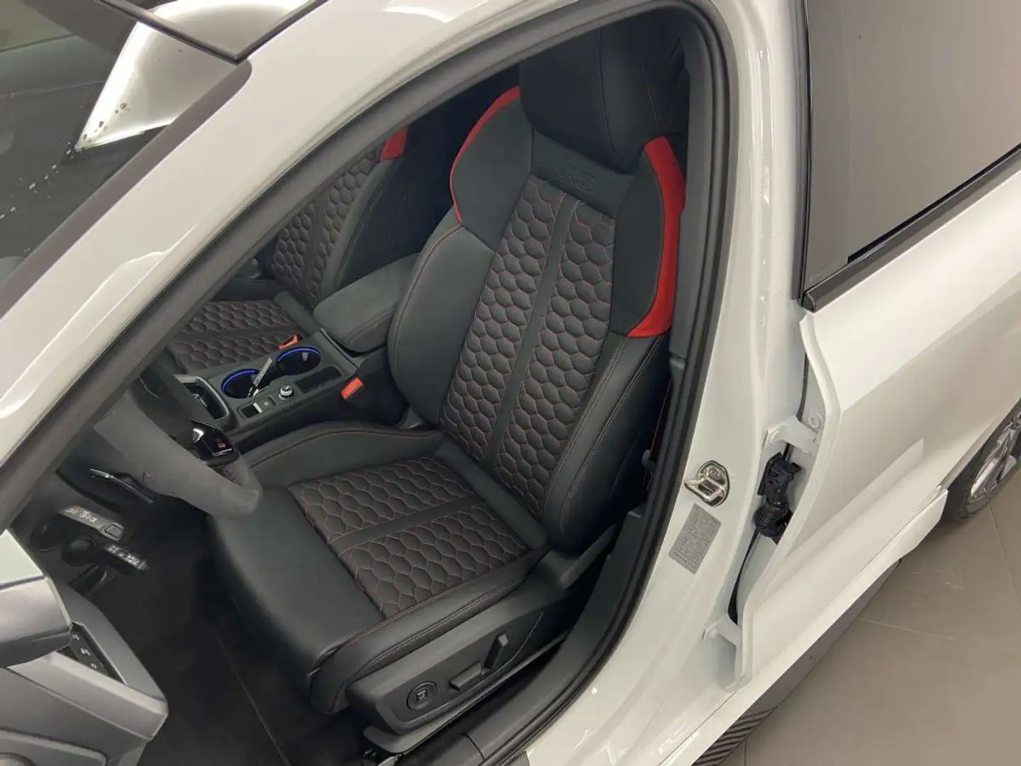Audi RS3 Sportback TFSI 294 (400) kW (ch) S tronic Blanc - 2