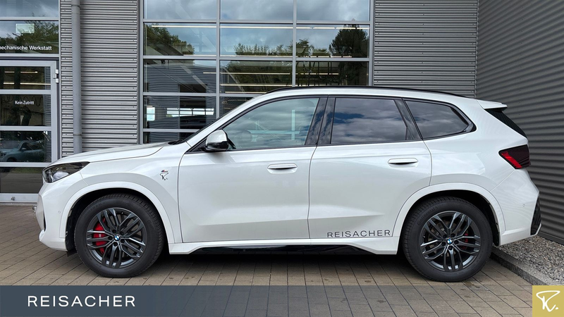 BMW X1 sDrive20i A M-Sport,M-Sport PRO,Pano,DA+,Auto — photo 9