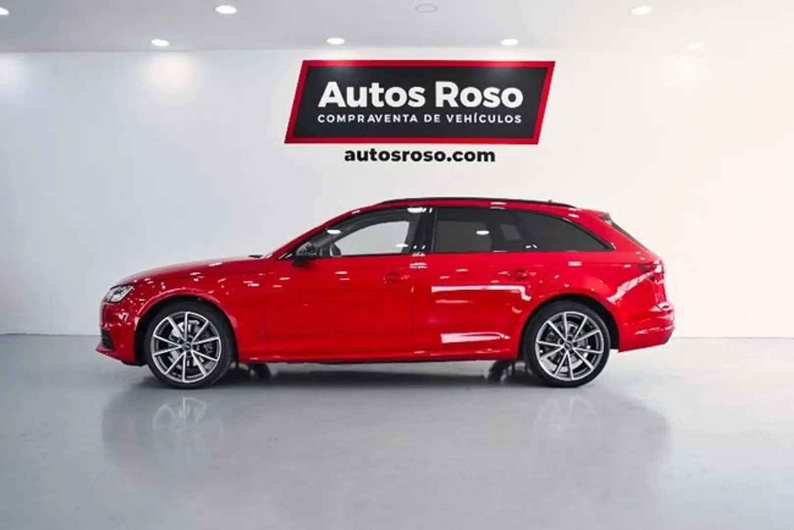 Audi A4 Avant 35 TFSI S line S tronic 110kW Rot - 2