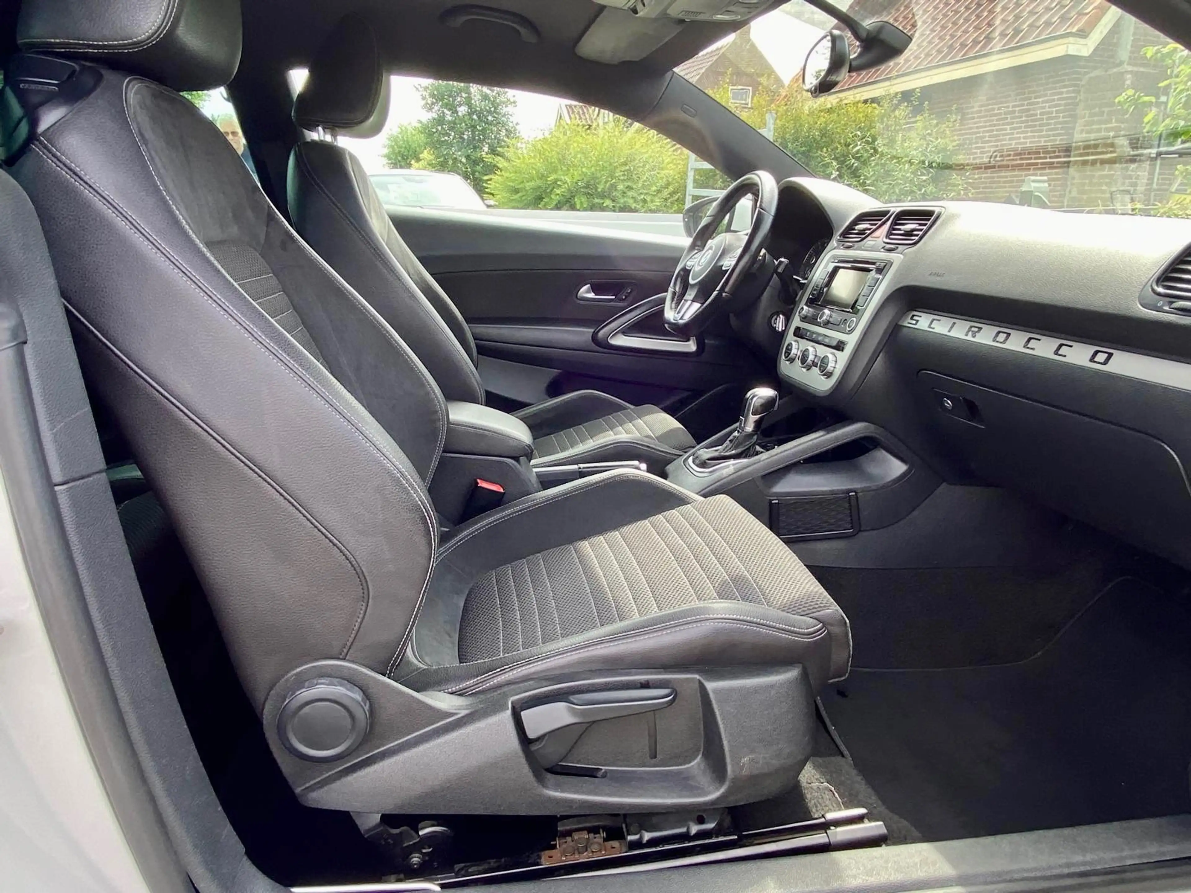 Volkswagen Scirocco 1.4 TSI Highline Plus Sport Automaat NAVI 161PK GO — photo 11