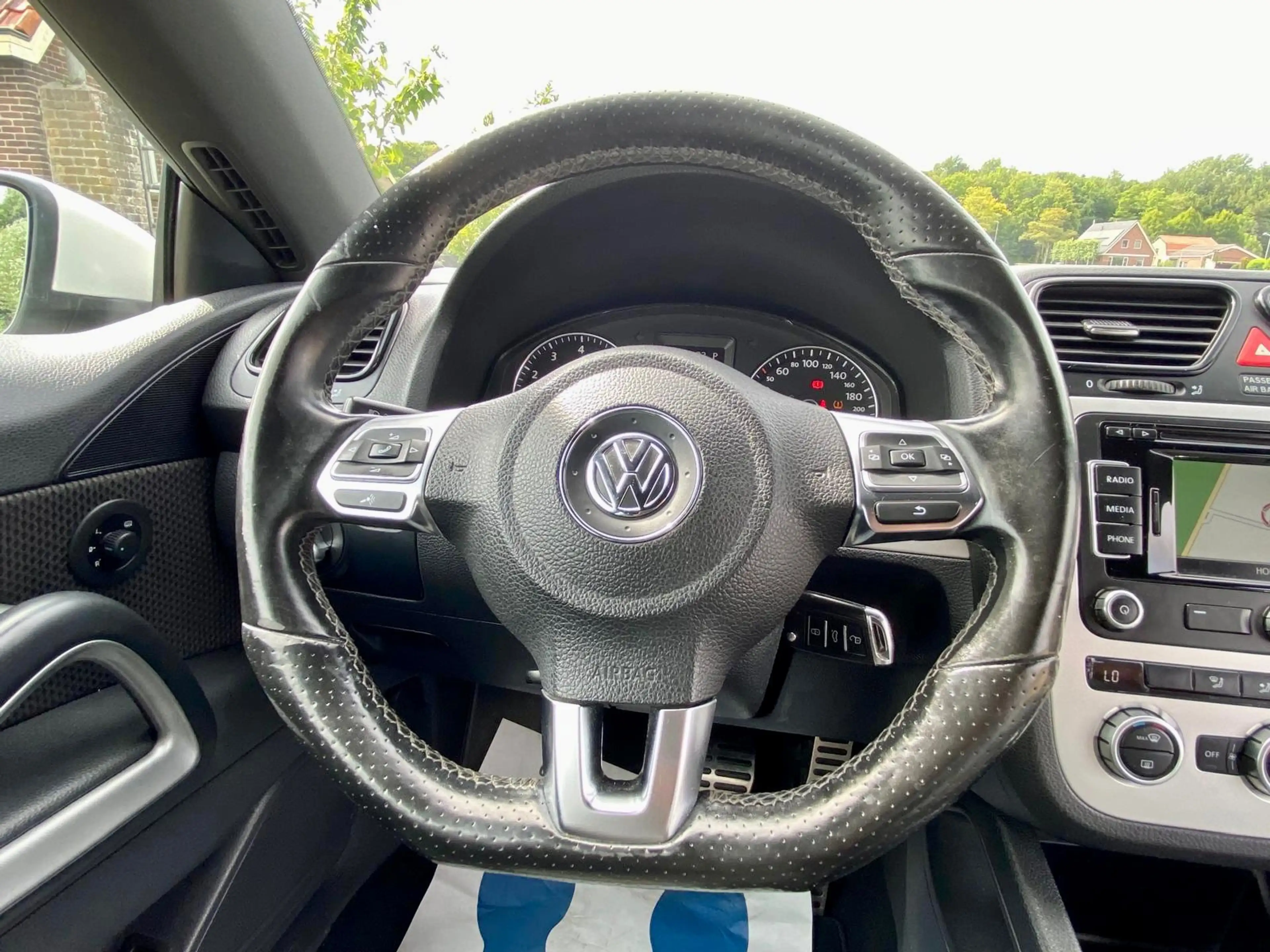 Volkswagen Scirocco 1.4 TSI Highline Plus Sport Automaat NAVI 161PK GO — photo 15