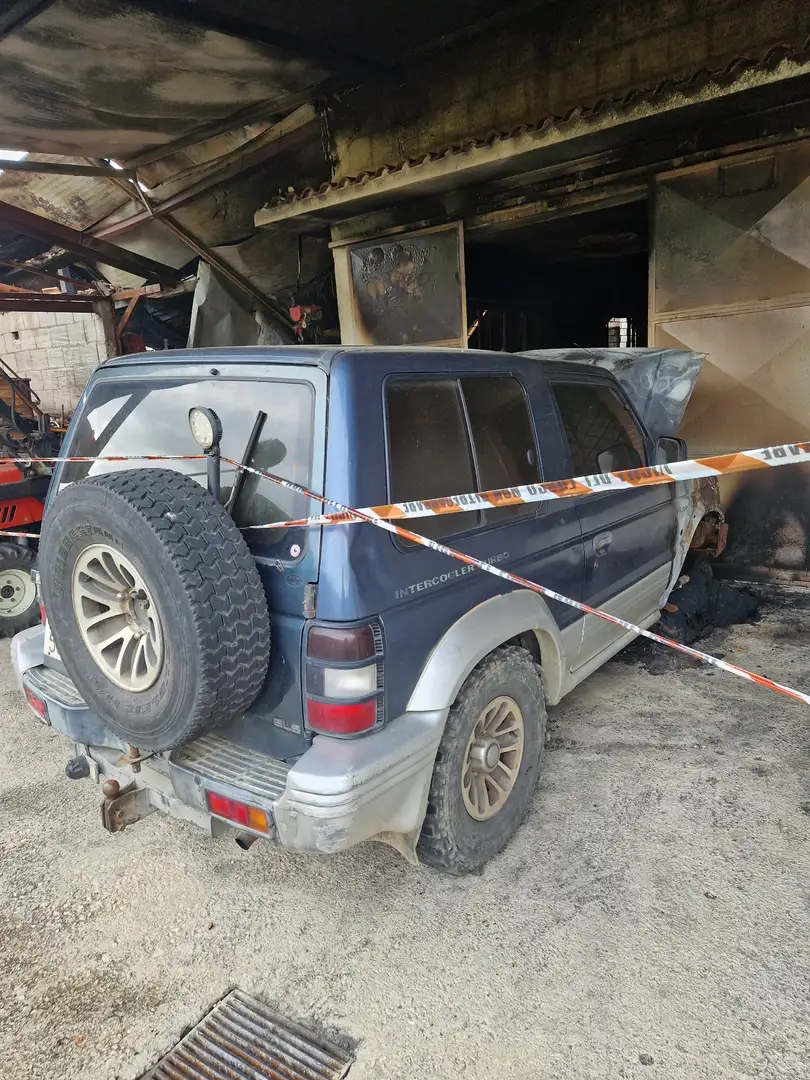 Mitsubishi Pajero Metal Top 2.4 td - 1