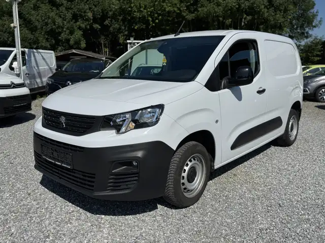 Peugeot Partner 1.5 BlueHDI NAVIGATION-CLIM-12 MOIS GARANTIE