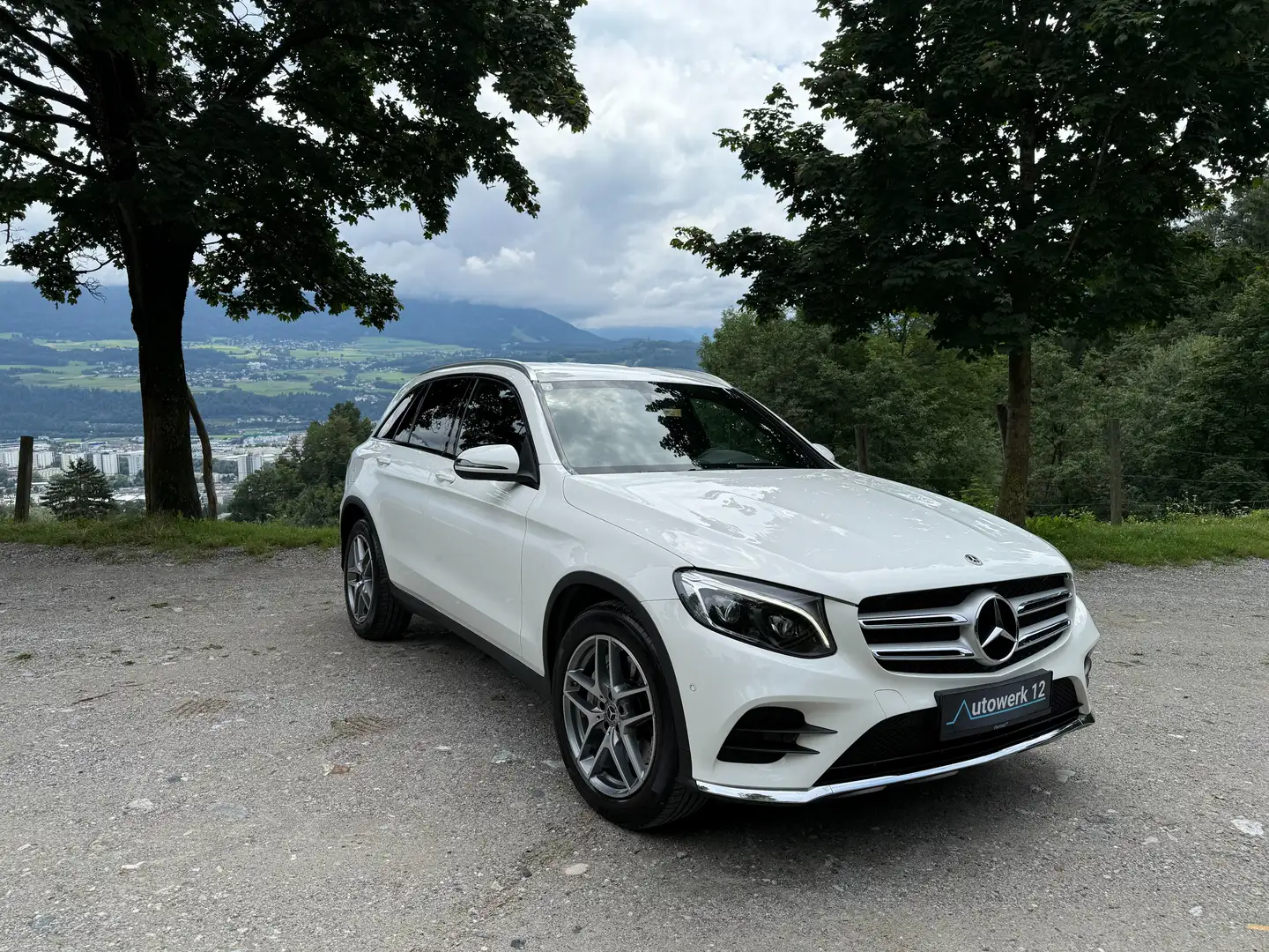 Mercedes-Benz GLC 220 d 4MATIC Aut. Weiß - 2