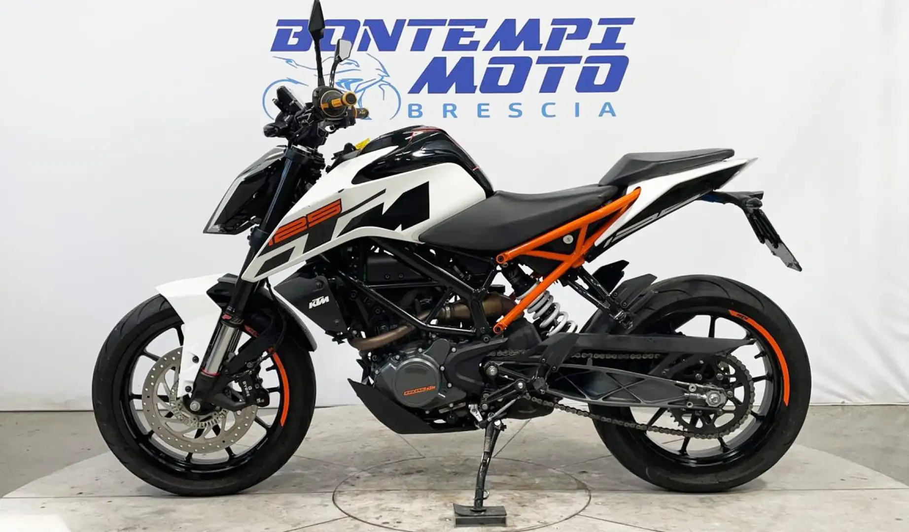 KTM 125 Duke 2017- PAT.A1 - 2
