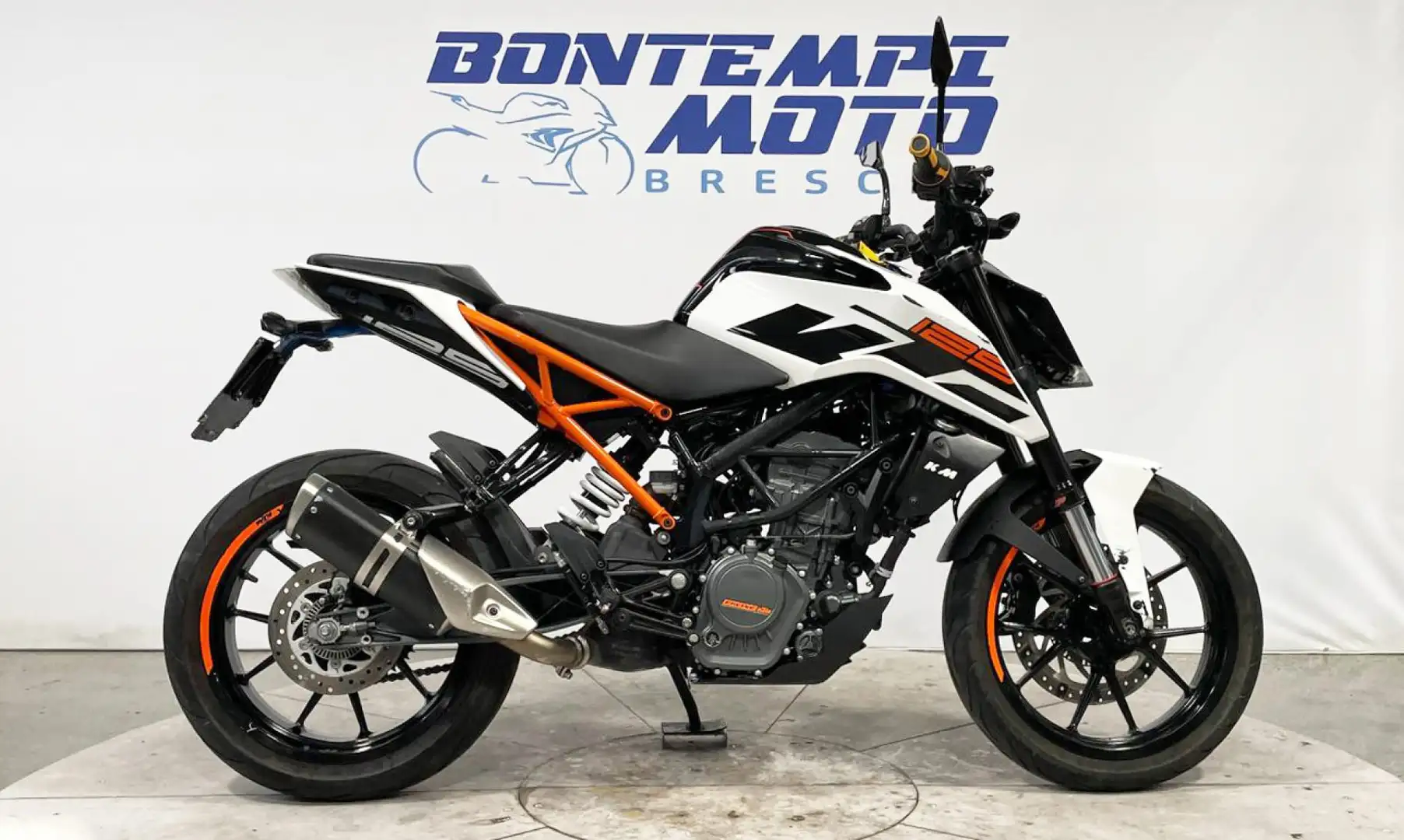 KTM 125 Duke 2017- PAT.A1 - 1