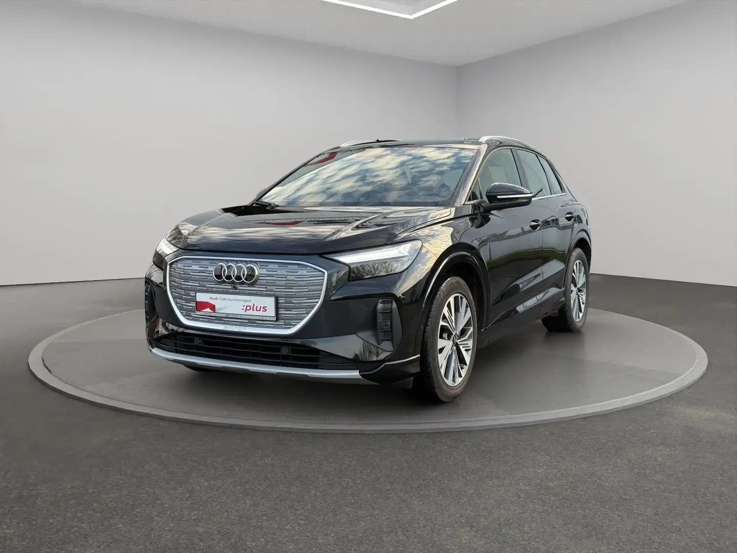Audi Q4 e-tron 50 qu. advanced STANDKLIMA+AHK+NAVI+AC Schwarz - 2