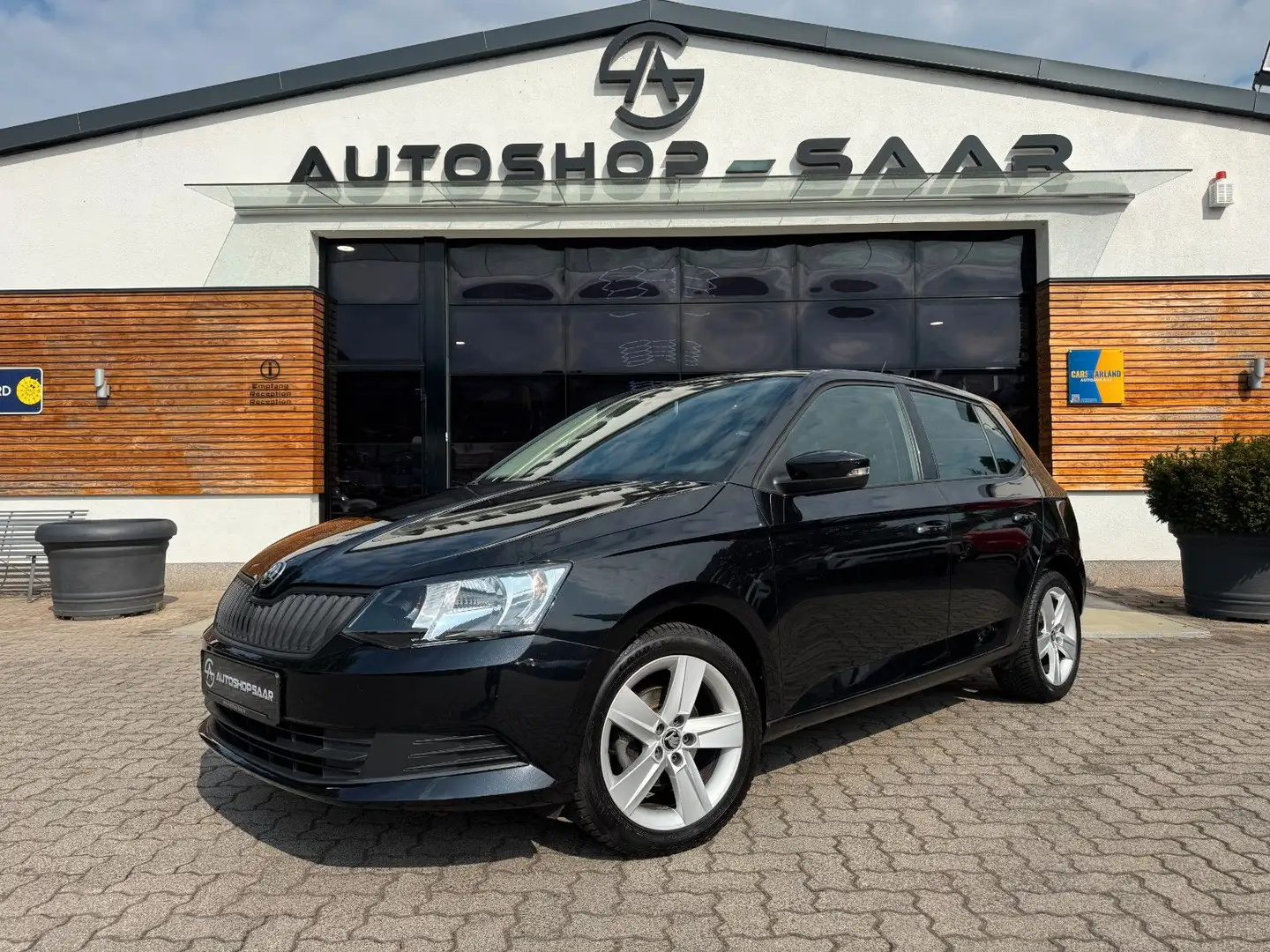 Skoda Fabia Cool Edition Noir - 1