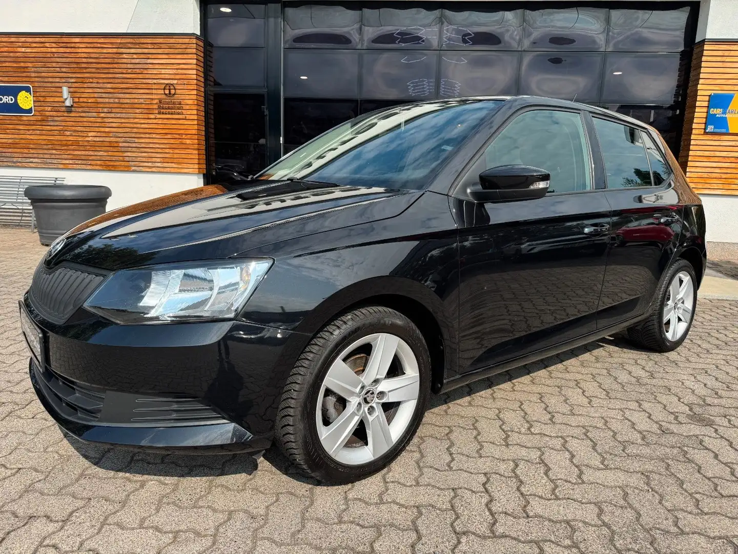 Skoda Fabia Cool Edition Noir - 2
