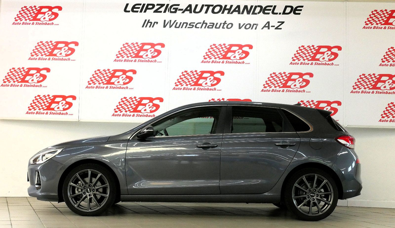 Hyundai i30 Intro *LED*NAV*KAM*PDC*SHZ*TEL*KLIMA* — photo 3