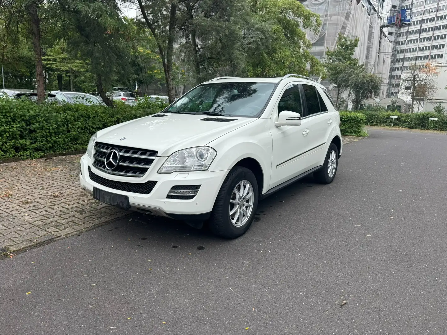 Mercedes-Benz ML 350 ML 350 CDI 4Matic (164.125) TÜV NEU Weiß - 1