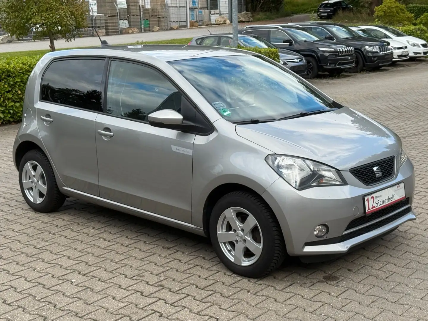 SEAT Mii electric Plus Garantie* 1.Hand* TÜV 07.2027* Silber - 1