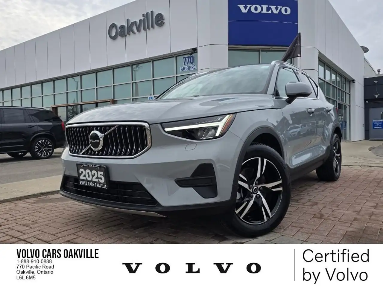 2025 Volvo XC40