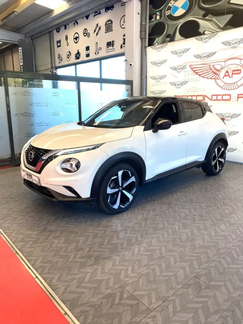 Nissan Juke 1.0 DIG-T Acenta 4x2 DCT 7 117 Bianco - 1