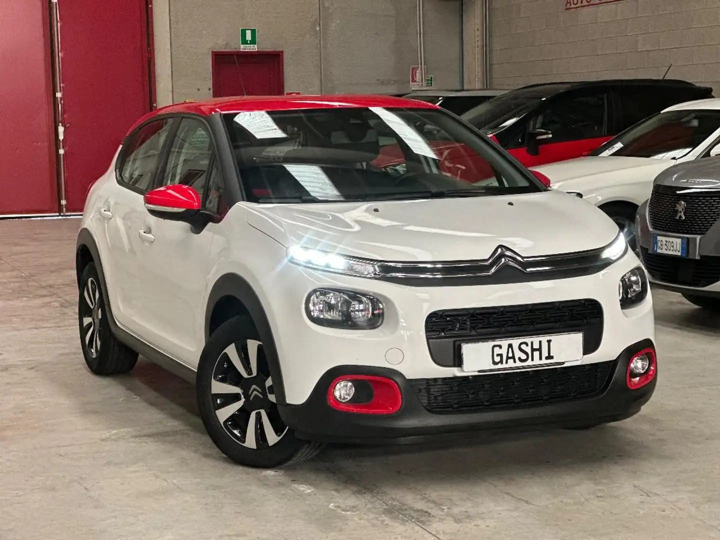 Citroen C3 PureTech 83 S&S Shine Bianco - 2