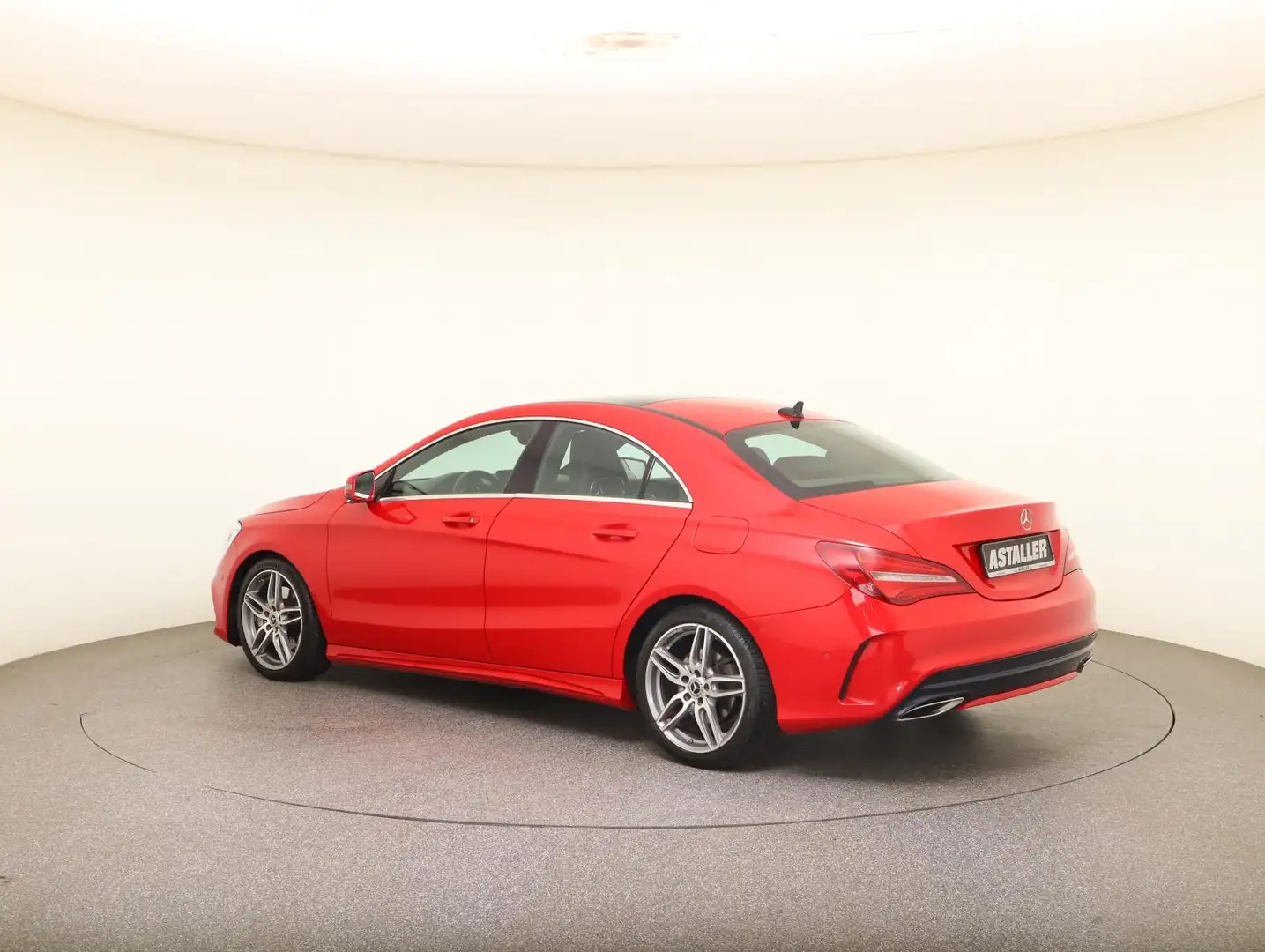 Mercedes-Benz CLA 220 Coupe 4M AMG Line+LED+Pano+DAB+Navi+SHZ Roşu - 2