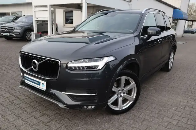 Volvo XC90 XC90 D5 AWD Geartronic Momentum|NAVI|SHZG|R-CAM