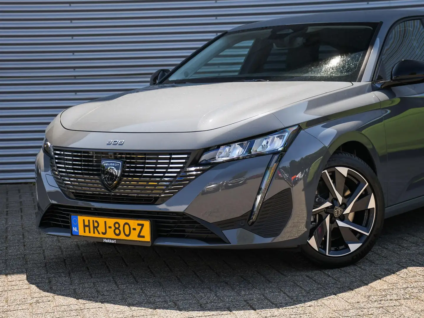 Peugeot 308 SW Allure Avantage 1.6 PHEV 180pk Automaat ADAPT. Grijs - 2