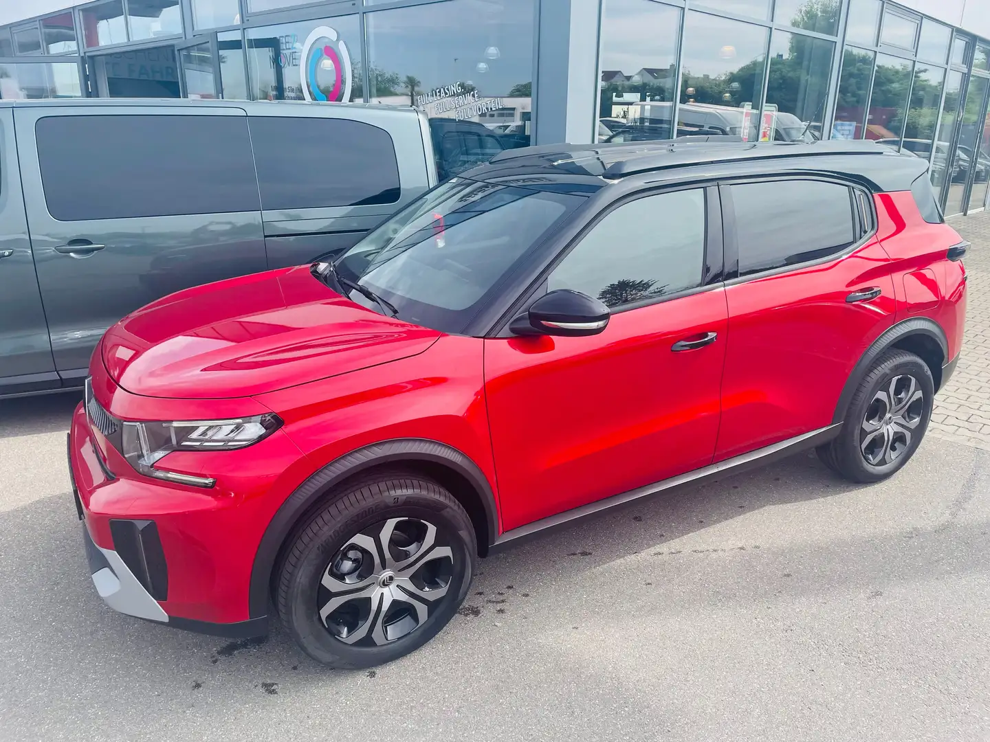 Citroen C3 Aircross Pure Tech 100 Plus Piros - 2