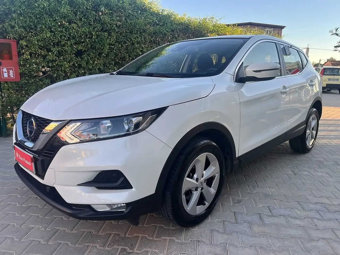 Nissan Qashqai 1.5 dCi 115 CV Business Bianco - 1