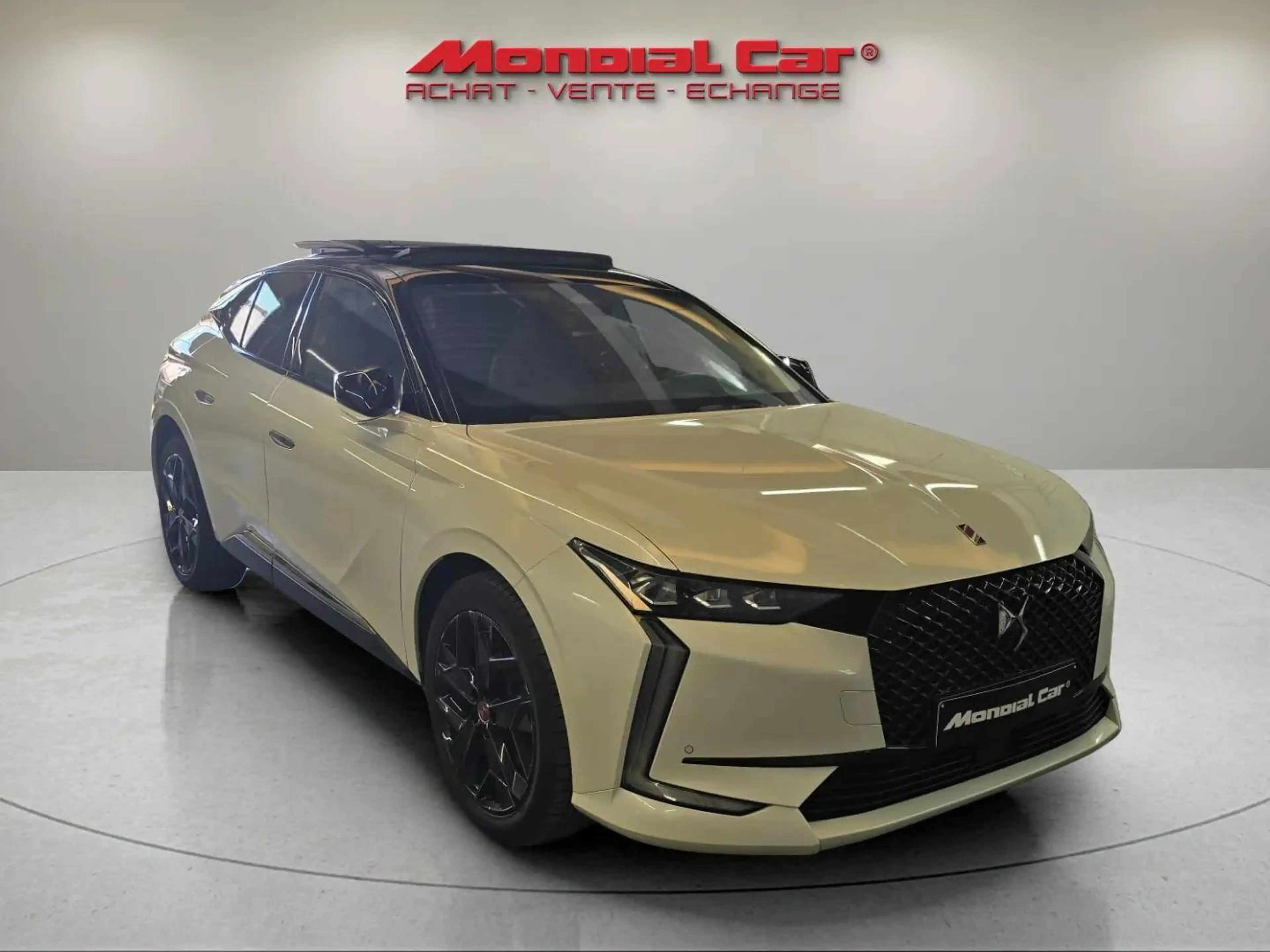 DS Automobiles DS 4 DS 4 1.5 BOITE AUTO- CAR PLAY - TOIT OUVRANT — photo 8