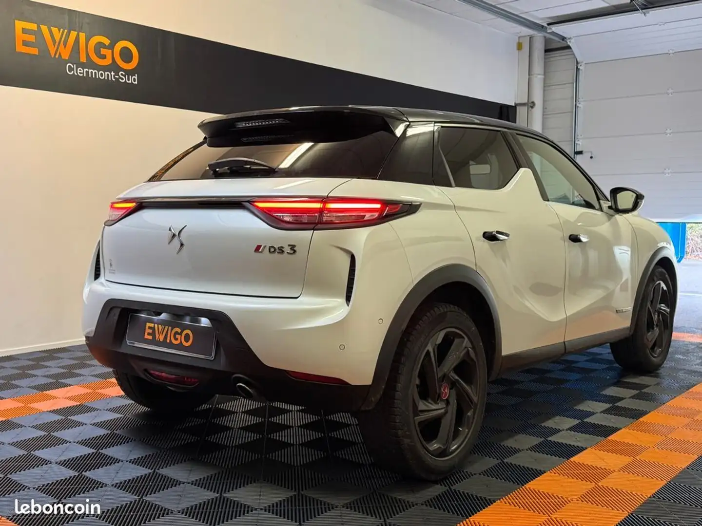 DS Automobiles DS 3 Crossback automobiles 1.5 bluehdi 130ch performance line bva-camera 360°-sieges chauffants Bianco - 2