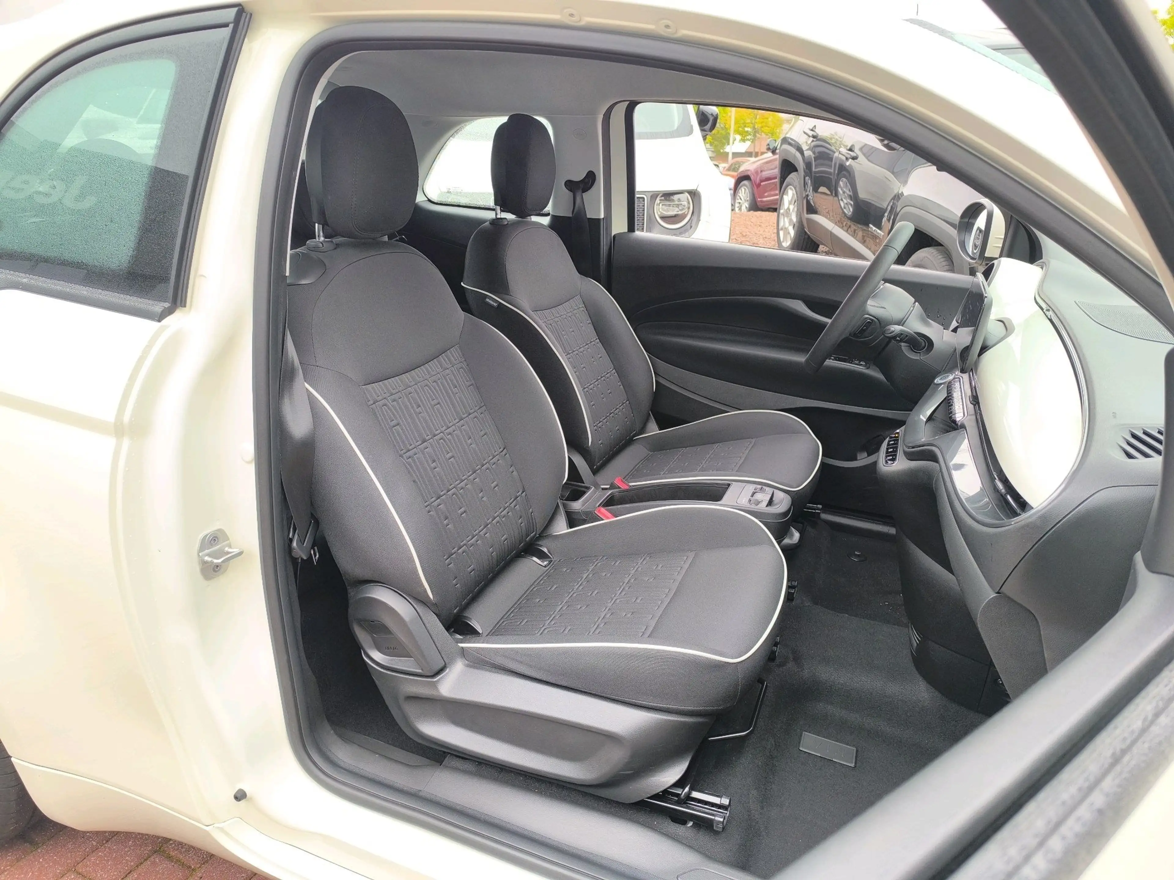 Fiat 500 e Basis — photo 10