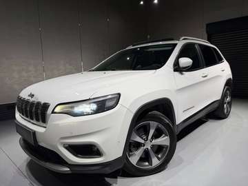 Cherokee 2.2 MJD 4WD LIMITED//TOIT PANORAMIQUE//CAMERA//XENON//CUIR//FAIBLE KM//