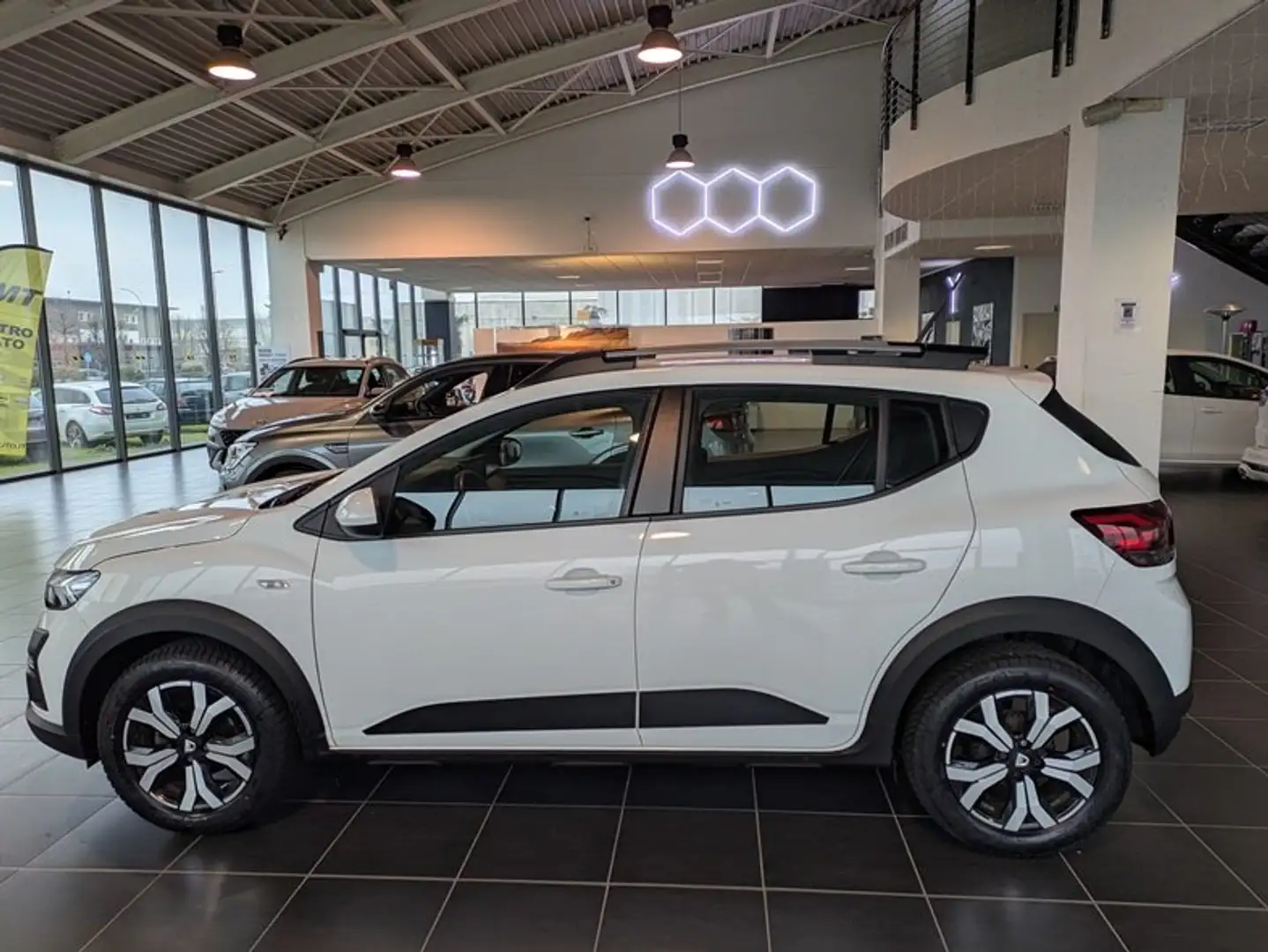 Dacia Sandero Stepway 1.0 tce  Eco-g 100cv PRONTA CONSEGNA Bianco - 1