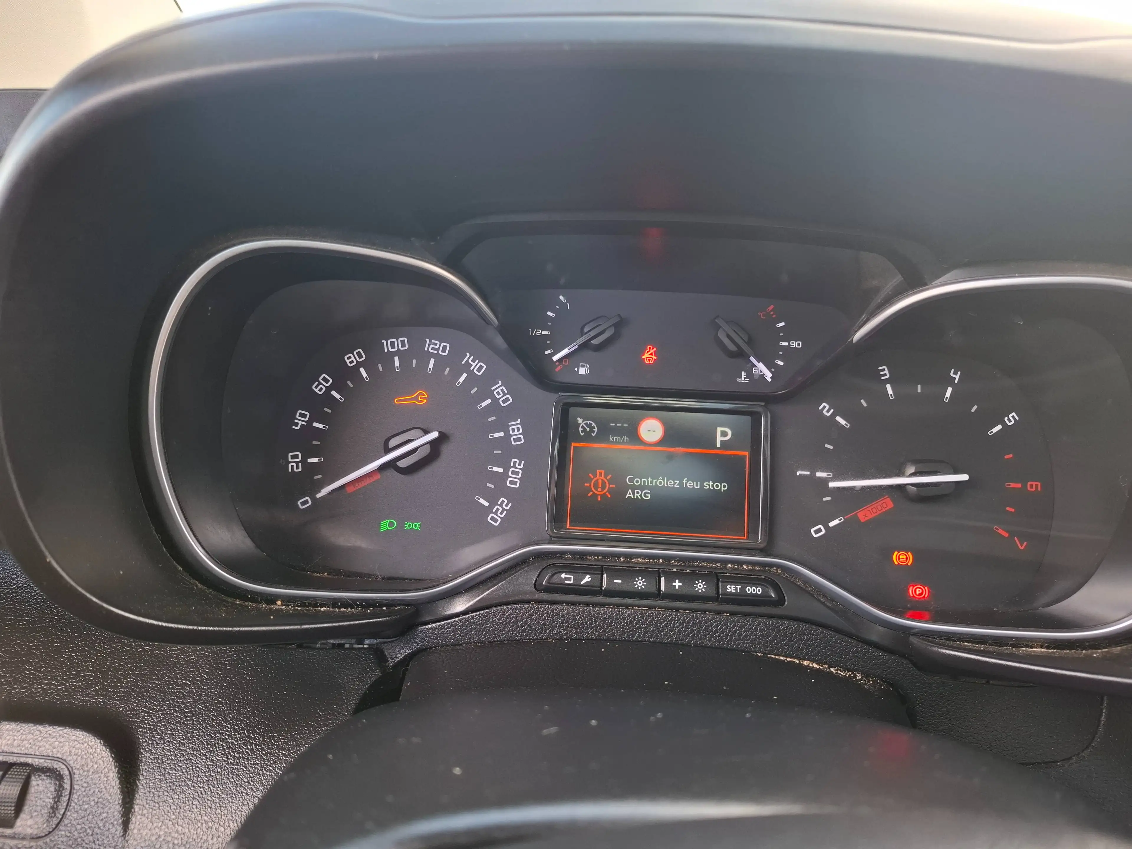Citroen Berlingo Berlingo 1.2 PureTech M Shine  AUTOMATIQUE — photo 14