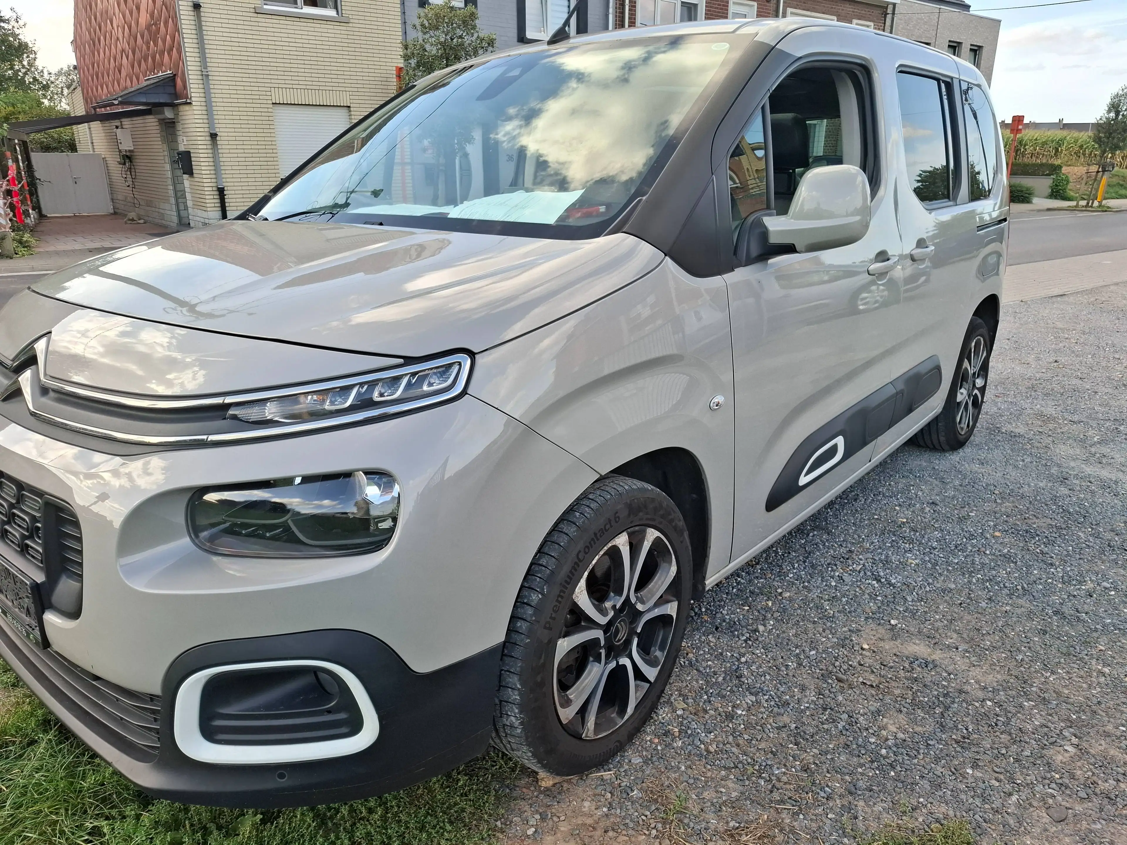 Citroen Berlingo Berlingo 1.2 PureTech M Shine  AUTOMATIQUE — photo 5