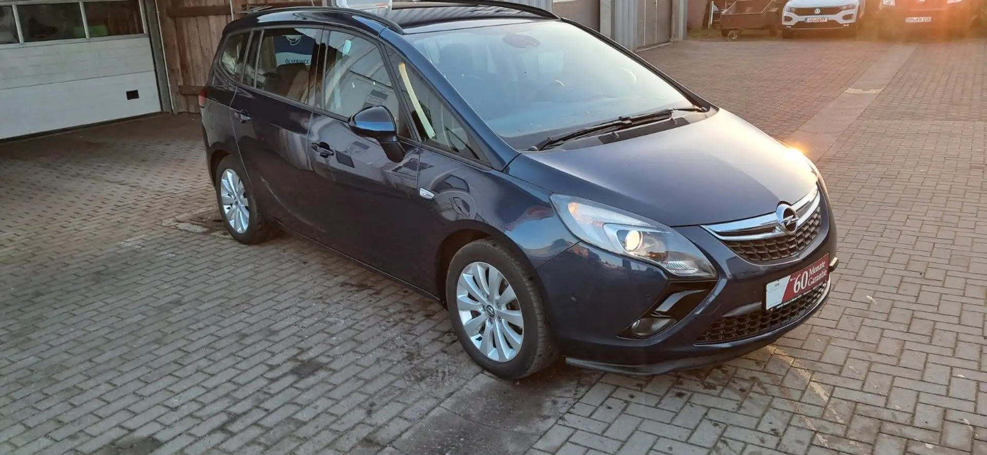 Opel Zafira 1.8 Design Edition Blau - 2