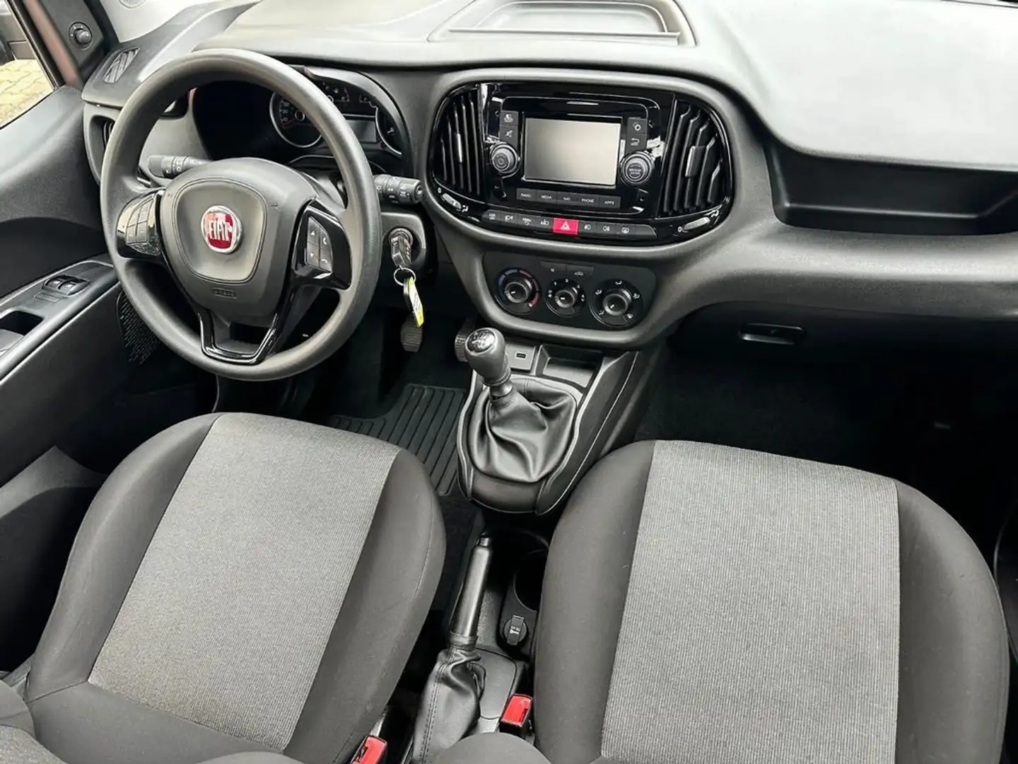 Fiat Doblo 1.4 T-Jet 16V Lounge Negru - 1