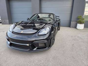 718 Cayman 718 GT4 RS