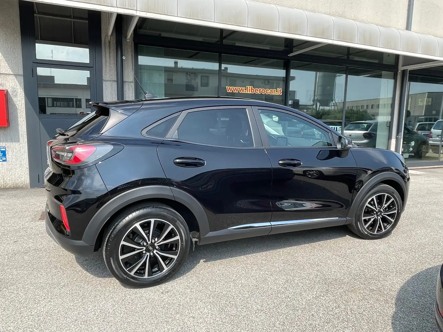 Ford Puma 1.0 Benzina ecoboost Titanium X - NEOPATENTATI Schwarz - 1
