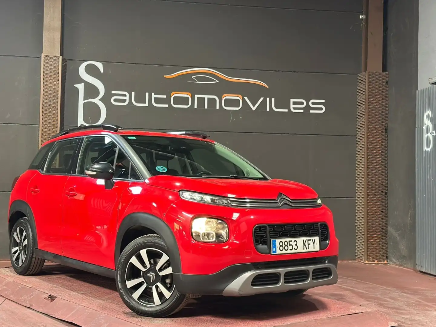 Citroen C3 Aircross BlueHDi Feel 100 Rojo - 1