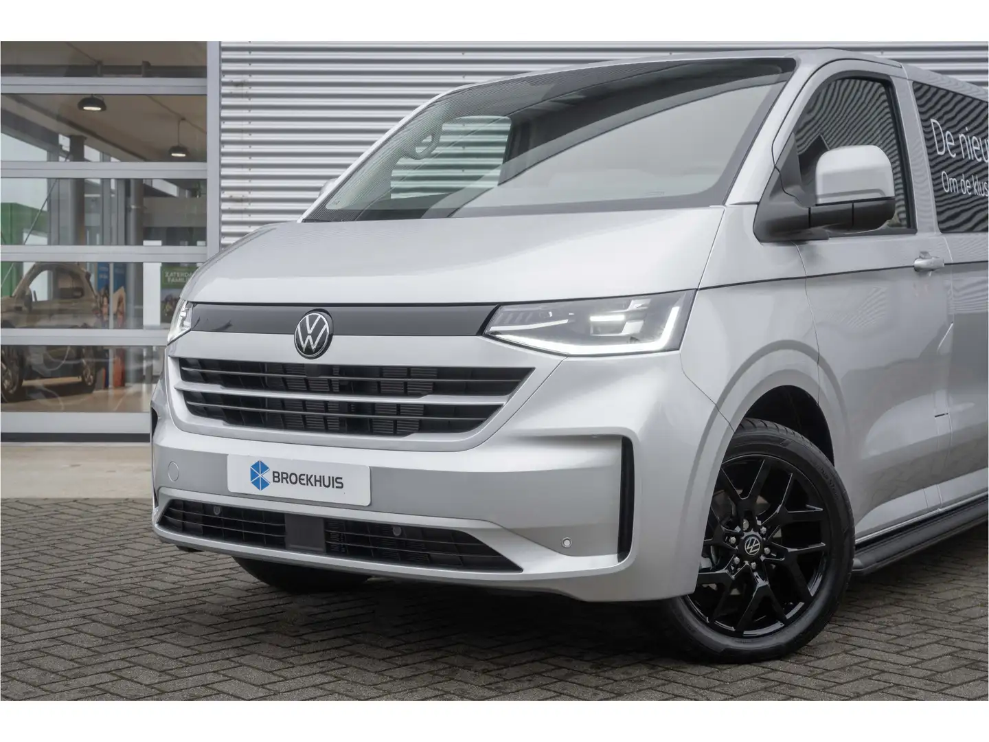 Volkswagen Transporter 2.0 TDI L2H1 30 Bulli INTRO | BPM vrij | Dode hoek Grijs - 2