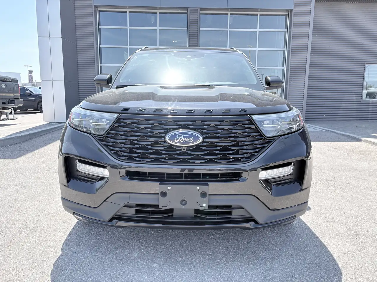 Ford Explorer снимка Ford Explorer