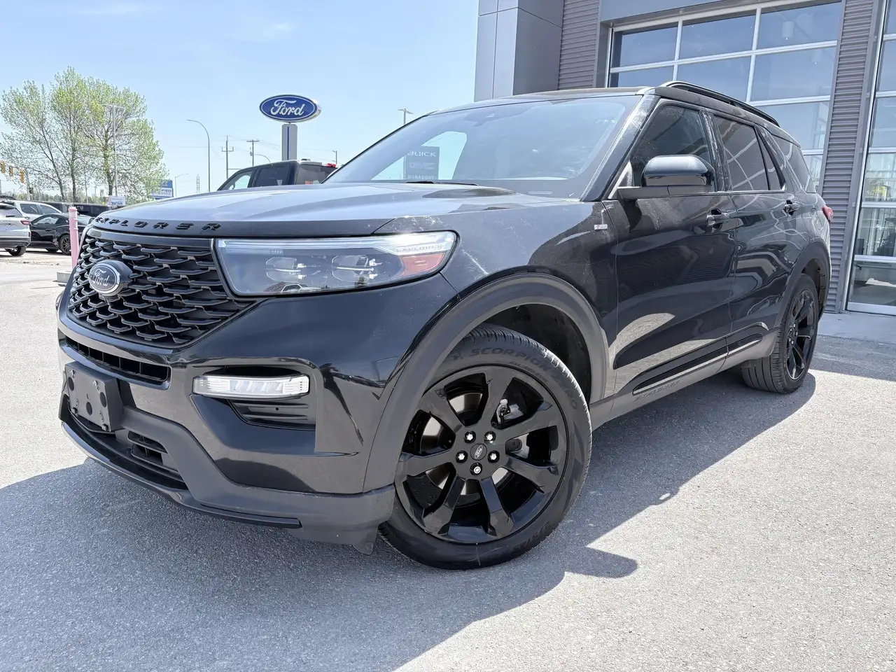 Ford Explorer снимка Ford Explorer