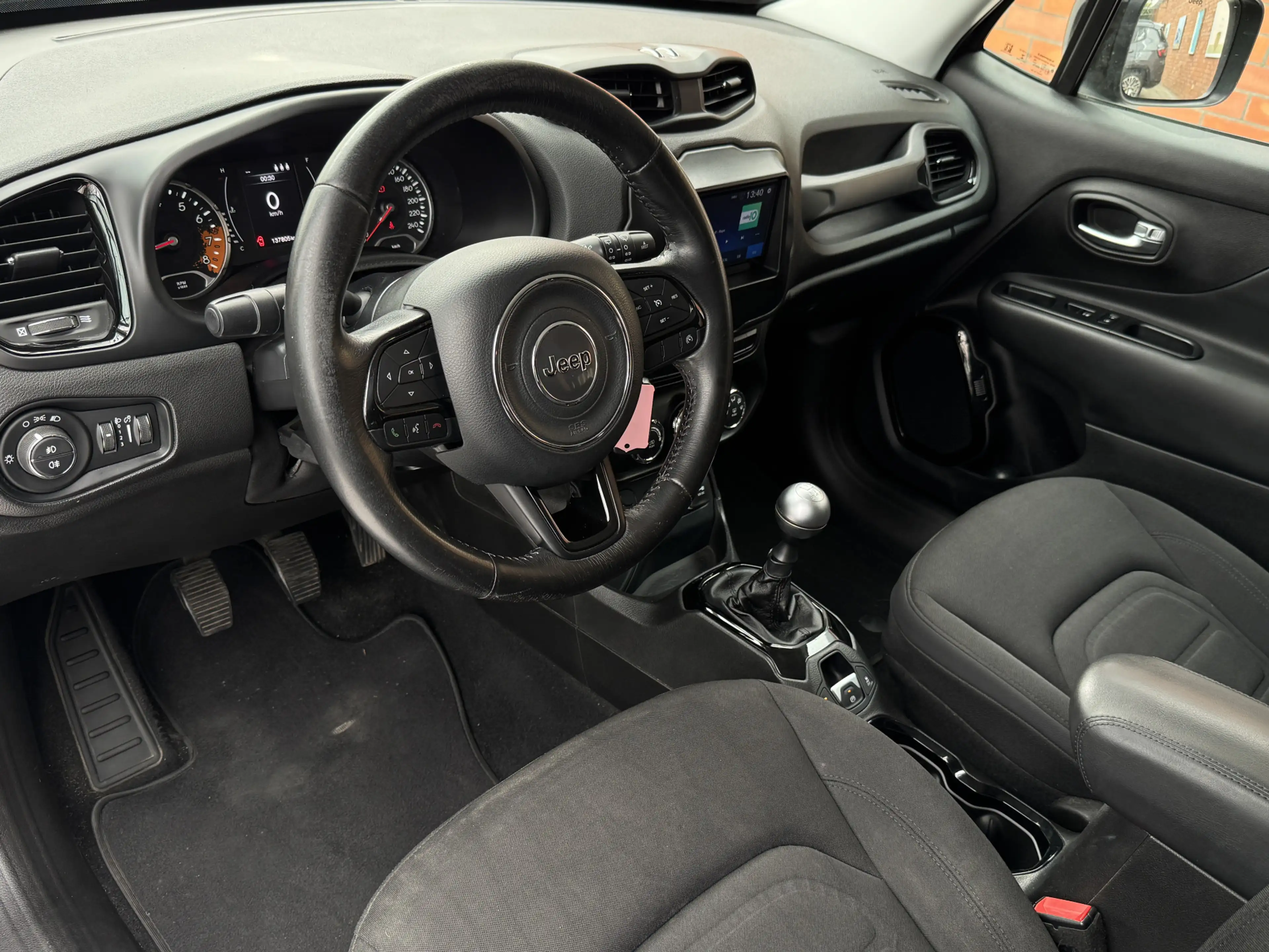 Jeep Renegade 110 E-Torq Black Line | Trekhaak | Carplay/Android — photo 3