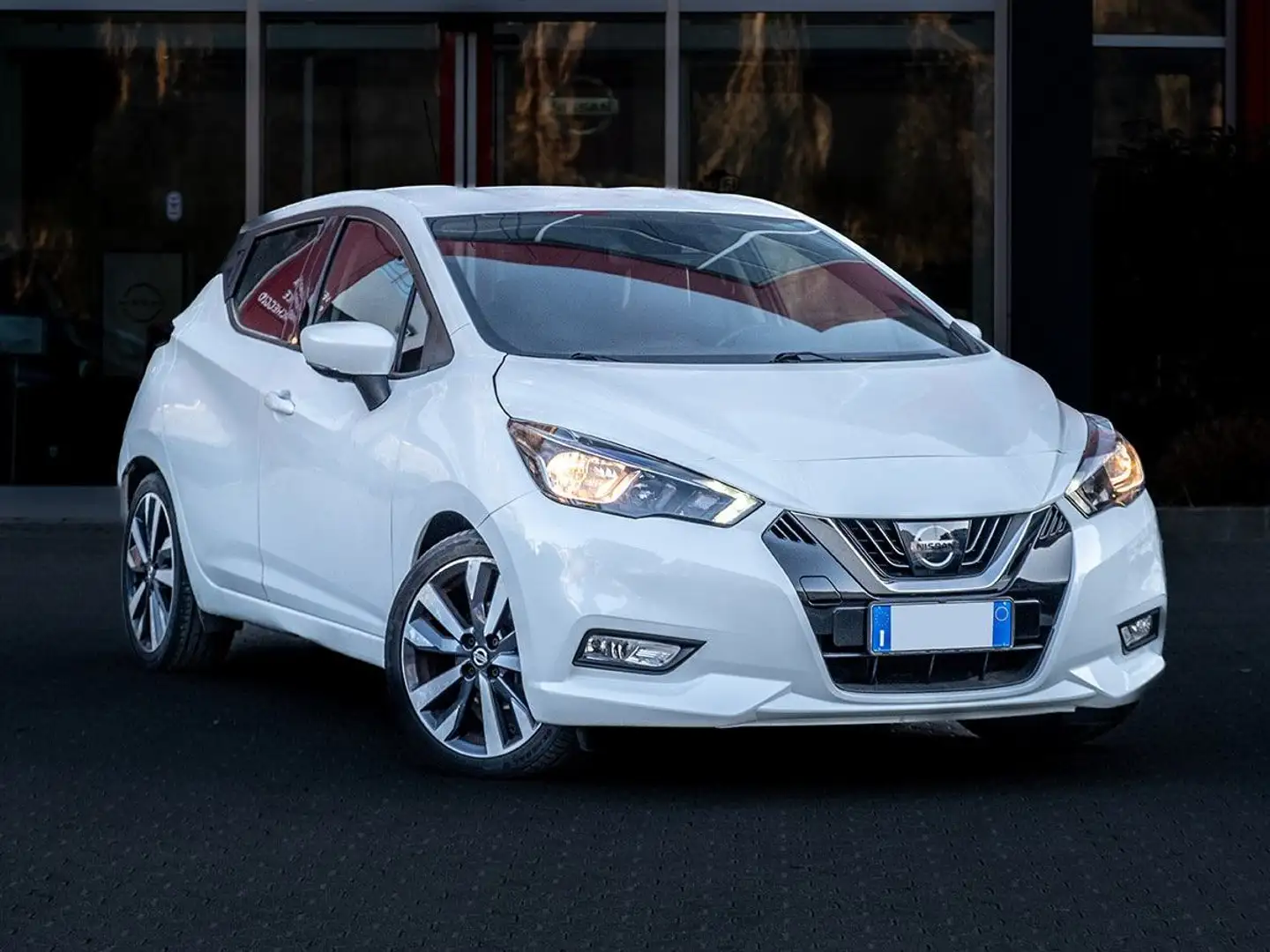 Nissan Micra 5 Porte 0.9 IG-T 90cv Tekna 1128936 Bianco - 1