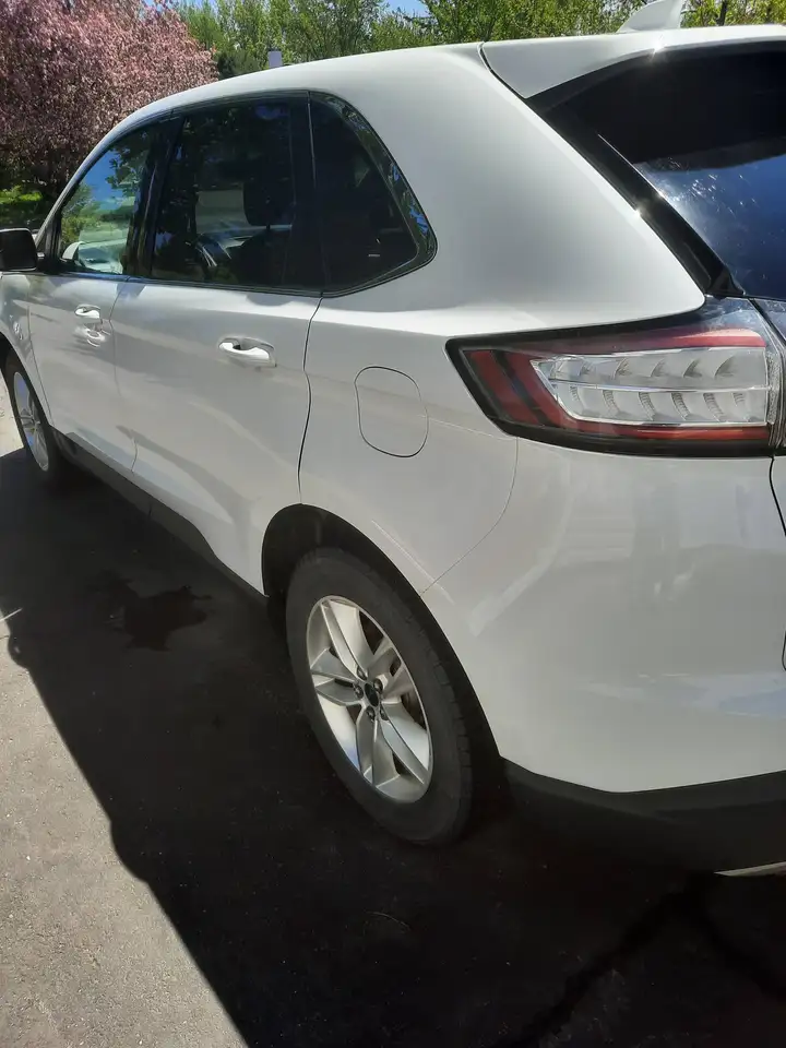 Ford Edge photo Ford Edge