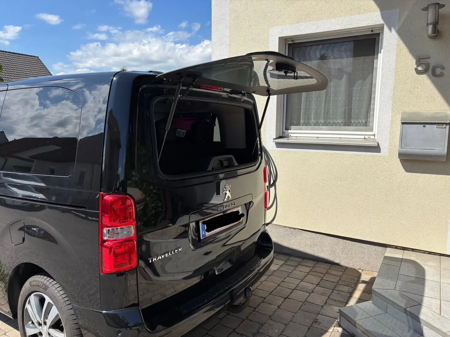 Peugeot Traveller Traveller Business VIP L2 BlueHDI 180 S Schwarz - 2