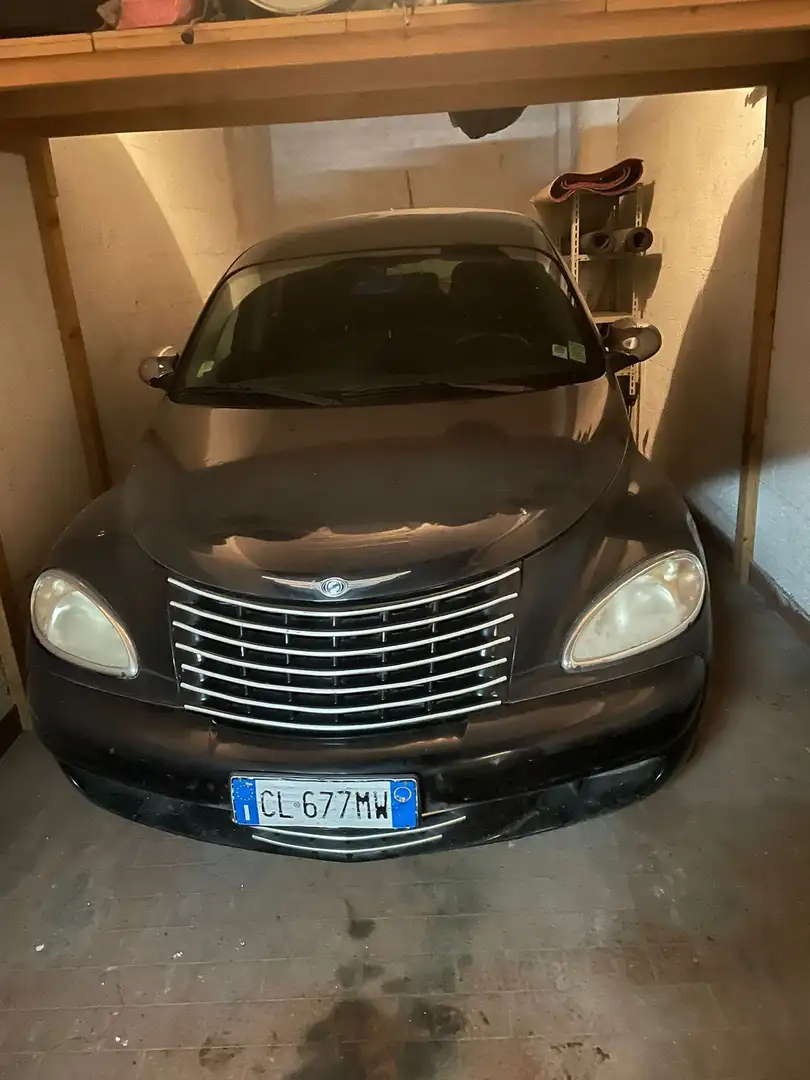 Chrysler PT Cruiser PT Cruiser Berlina 1.6 Touring Zwart - 1