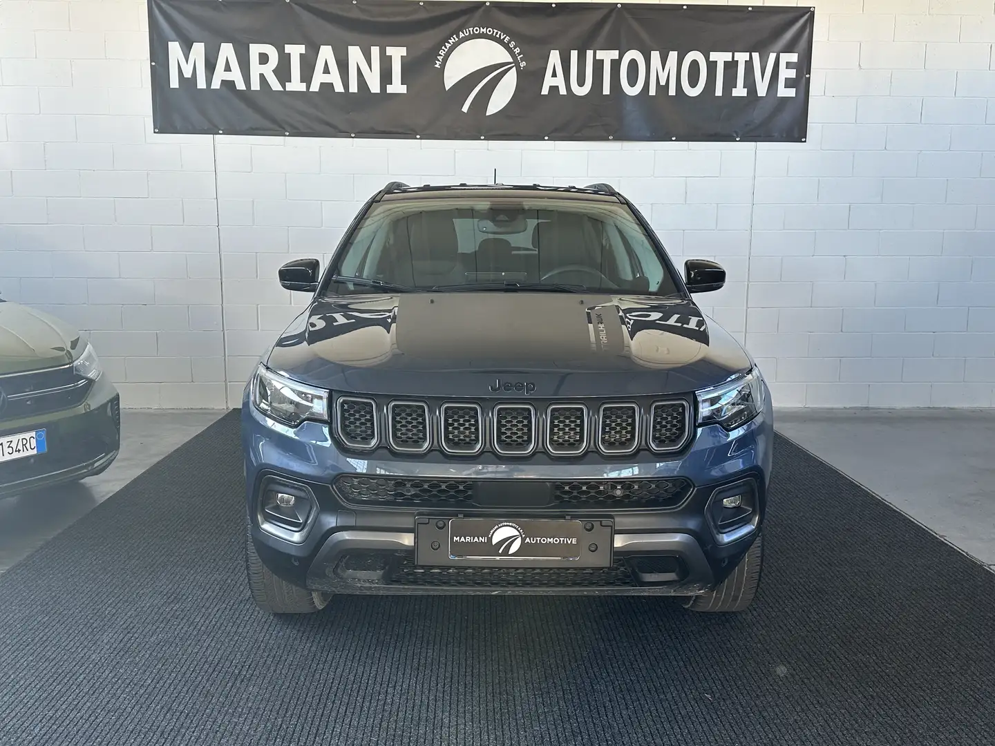 Jeep Compass 1.3 turbo t4 phev Trailhawk 4xe auto Grijs - 1