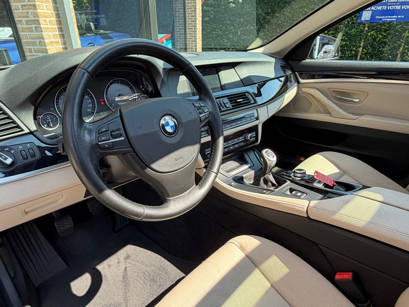 BMW 525 dAuto I Pano I Xénon I Carnet I Navi — photo 12