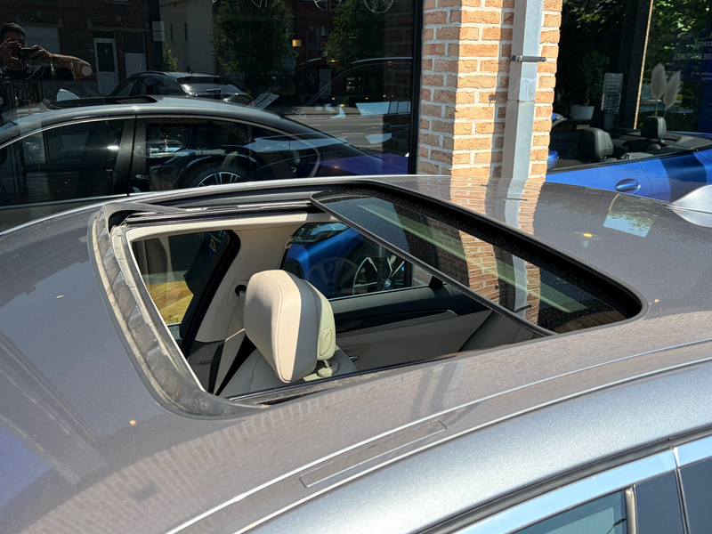 BMW 525 dAuto I Pano I Xénon I Carnet I Navi — photo 3
