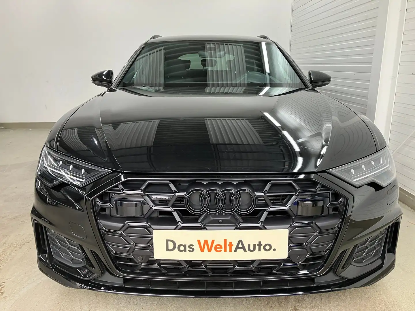 Audi A6 55 TFSI e quattro S line Schwarz - 2