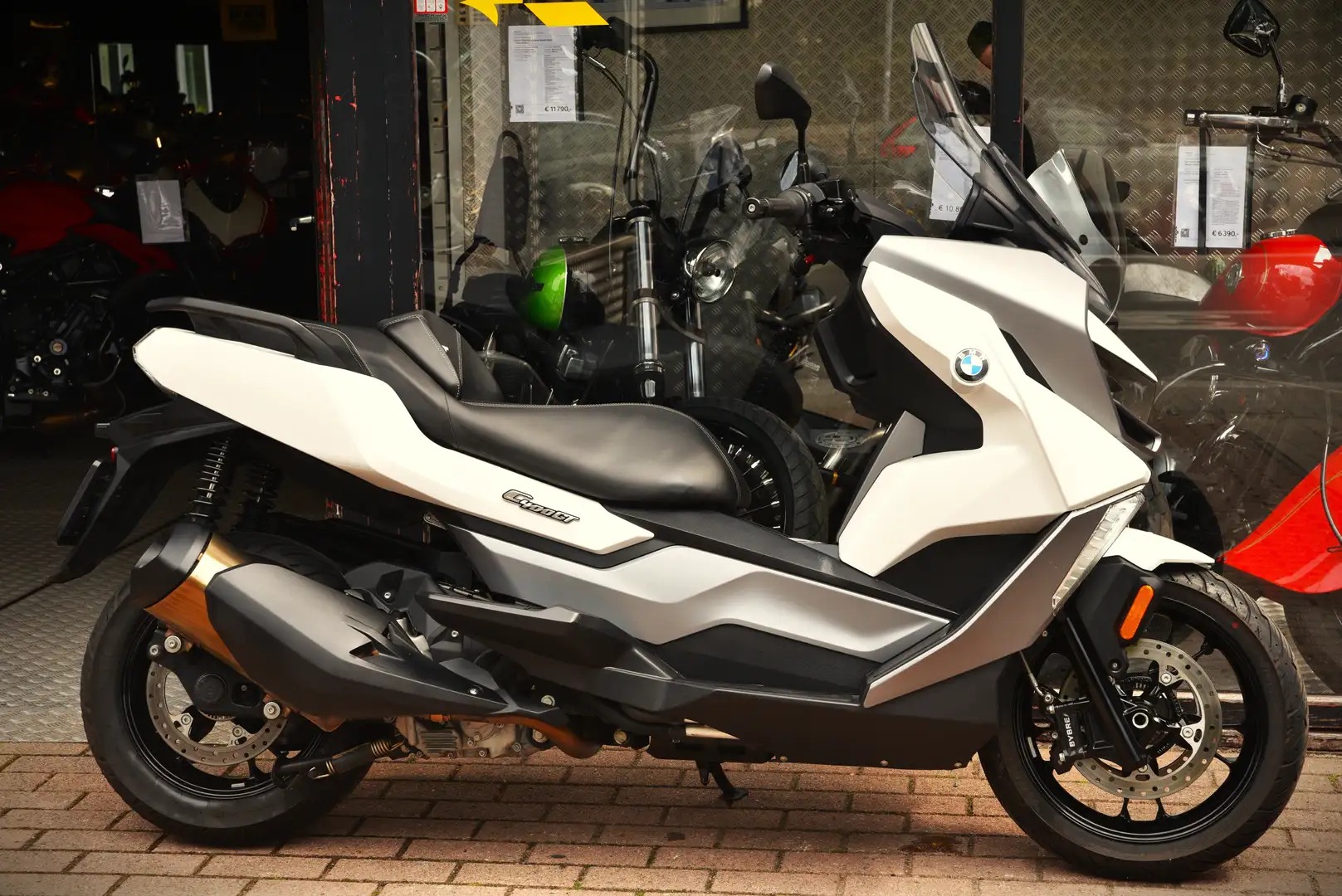 BMW C 400 GT ***MOTO VERTE*** Blanco - 2