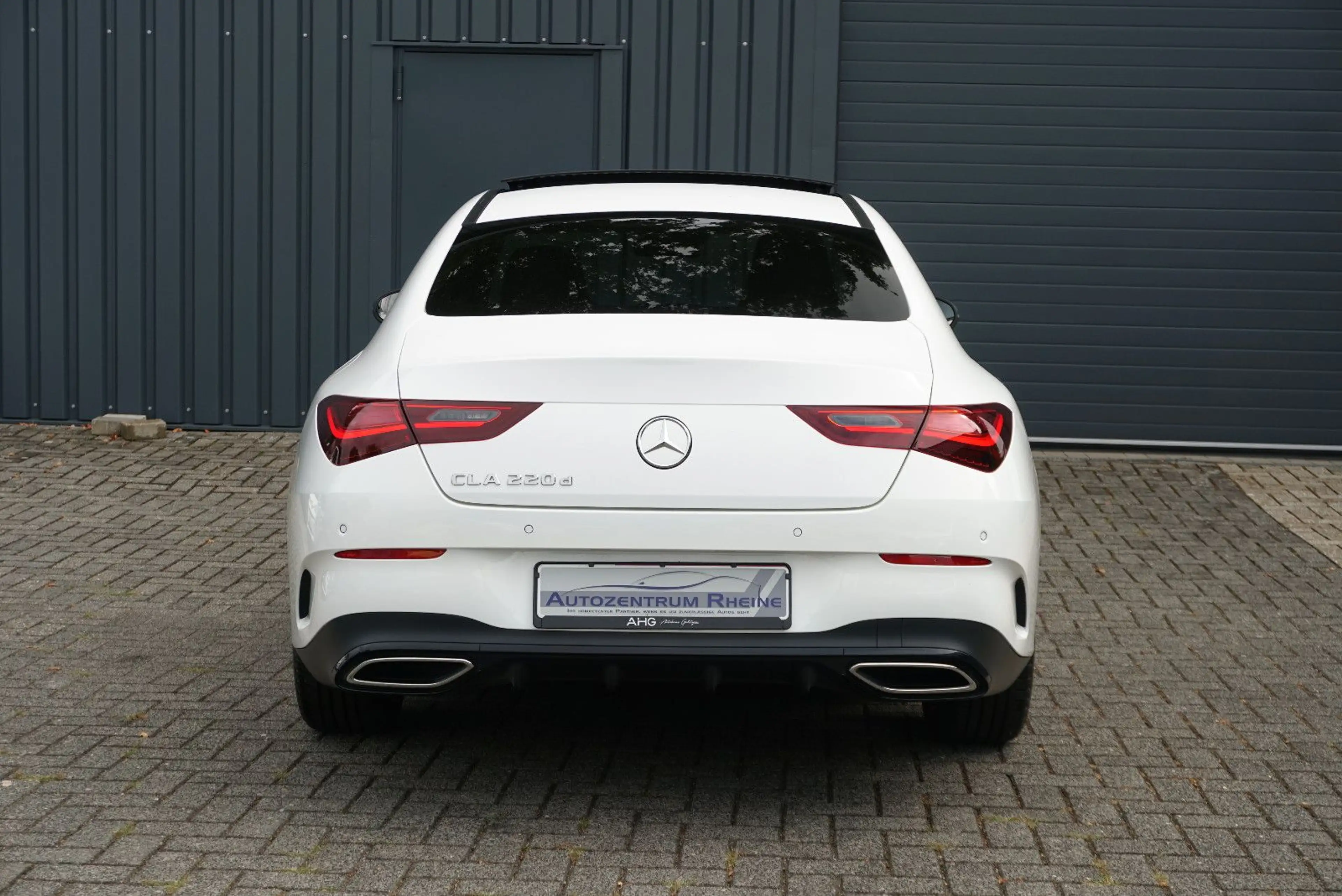 Mercedes-Benz CLA 220 d AMG Pano 360°Kam HUD Multibeam Memory — photo 6